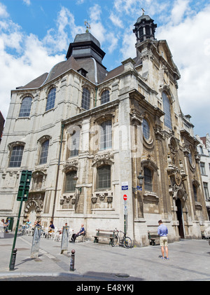 Bruxelles, Belgique - 15 juin 2014 : l'église Baroque Notre Dame du Bon. Secource Banque D'Images