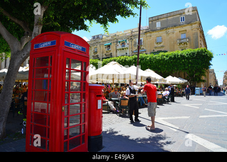 Codina, Caffe, Place de la République, La Valette (Il-Belt La Valette), Southern Harbour District, Malte Xlokk Région, République de Malte Banque D'Images