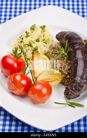 Krupniok boudin traditionnel dans la cuisine polonaise Banque D'Images