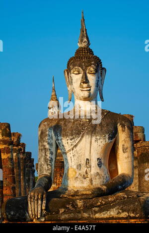 Wat Mahatat, Sukhothai Historical Park, UNESCO World Heritage Site, Sukhothai, Thaïlande, Asie du Sud, Asie Banque D'Images