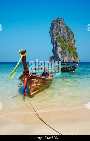 La baie de Ao Phra Nang, Ko Poda Island, province de Krabi, Thaïlande, Asie du Sud, Asie Banque D'Images