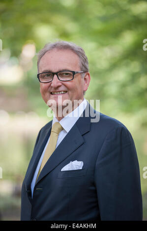 Londres, Royaume-Uni. 07Th Juillet, 2014. Le mardi 8 juillet Directeur général de la Chambre de Commerce Britannique, John Longworth (photo), va annoncer son étude économique trimestriel. M. Longworth (en photo aujourd'hui 7 juillet à Londres) a tenu un certain nombre de rôles dans les affaires et dans la vie publique, notamment en tant que cadre supérieur à Asda et Tesco. Credit : Lee Thomas/Alamy Live News Banque D'Images