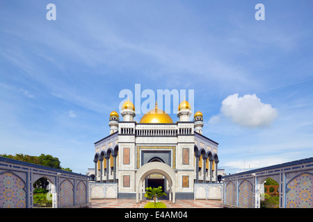 En Asie du sud-est, le Royaume de Brunei, Bandar Seri Begawan, Jame'asr Hassanal Bolkiah Mosque Banque D'Images