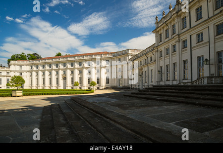 Au nord-est de l'aile de la résidence de chasse de Stupinigi, dans la banlieue de Turin, Italie. Banque D'Images