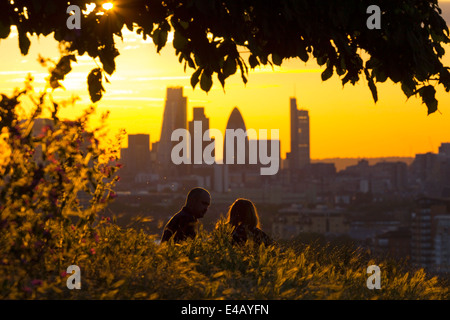 Vue depuis le Parc de Greenwich vers la ville de Londres. Banque D'Images