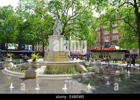 La fontaine Shakespeare, Gardens Square, Leicester Square, West End, Cité de Westminster, Grand Londres, Angleterre, Royaume-Uni Banque D'Images