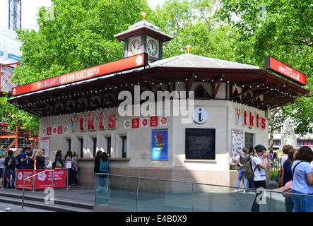 TKTS discount theatre billeterie, Leicester Square, West End, City of Westminster, London, United Kingdom Banque D'Images