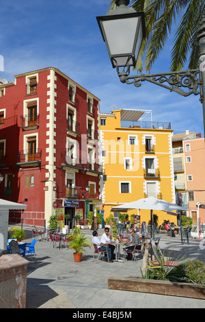 Restaurants en bord de mer, La Vila Joiosa (Villajoyosa), Costa Blanca, Alicante Province, Royaume d'Espagne Banque D'Images