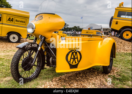 1960 BSA 600cc AA moto et side-car dépanneur. 2014 Goodwood Festival of Speed, Sussex, UK. Banque D'Images