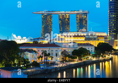 L'Asie du Sud Est, Singapour, Marina Bay Sands Hotel et Fullerton Hotel Banque D'Images