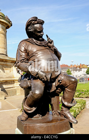 Falstaff statue au mémorial de Gower, Stratford-upon-Avon, Warwickshire, Angleterre, Royaume-Uni, Europe de l'ouest. Banque D'Images