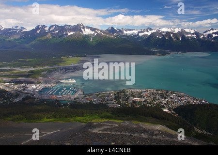 Vue de la résurrection de la baie Mt Marathon, Seward, Alaska. Banque D'Images
