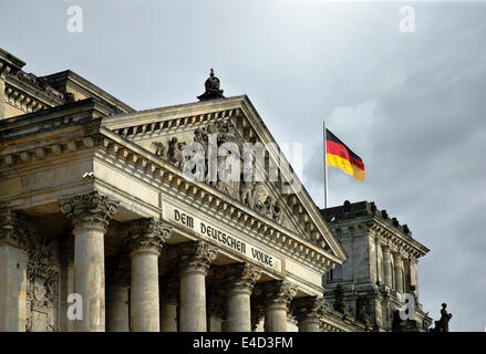 Reichstag allemand, du quartier du gouvernement, le Bundestag, Berlin, Allemagne Banque D'Images