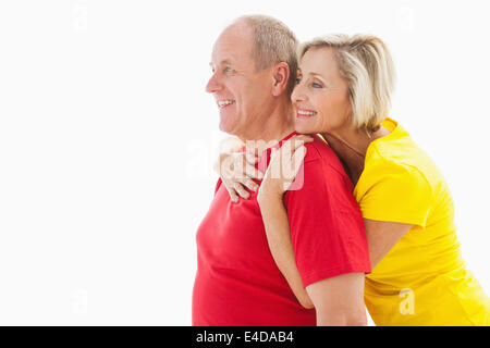 Mature couple hugging and smiling Banque D'Images