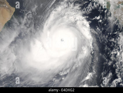 Le cyclone Gonu, mer d'Arabie, en 2007, True Color Image satellite. Le Cyclone tropical Gonu dans la mer d'Oman, pour atteindre le golfe de Banque D'Images