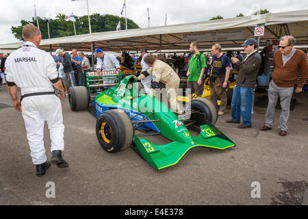 1991 Jordan-Ford 191 F1 voiture dans le paddock au Goodwood Festival of Speed 2014, Sussex, UK. Banque D'Images