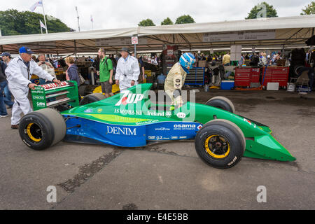 1991 Jordan-Ford 191 F1 voiture dans le paddock au Goodwood Festival of Speed 2014, Sussex, UK. Banque D'Images