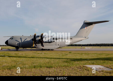 Première production en série Airbus A400M pour l'Armée de l'Air Française, Berlin, Allemagne. Banque D'Images