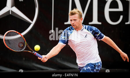 Stuttgart, Allemagne. 10 juillet, 2014. Joueur de tennis Kazakh Andrey Golubev en action au cours de la première ronde du match contre l'Fobgnini à partir de l'Italie à la coupe du tournoi ATP de Mercedes à Stuttgart, Allemagne, 10 juillet 2014. Photo : DANIEL MAURER/dpa/Alamy Live News Banque D'Images