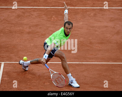 Stuttgart, Allemagne. 10 juillet, 2014. Le joueur de tennis tchèque Lukas Rosol en action au cours de la première ronde du match contre Commentaires de l'Allemagne à la coupe du tournoi ATP de Mercedes à Stuttgart, Allemagne, 10 juillet 2014. Photo : DANIEL MAURER/dpa/Alamy Live News Banque D'Images