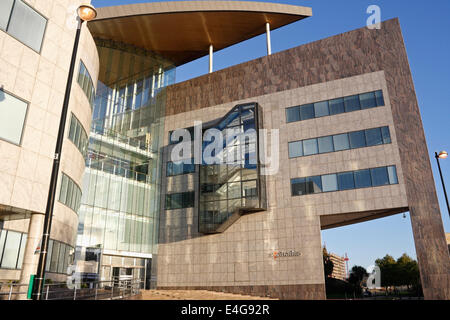 Bureaux et bâtiment Atradius à Cardiff Bay Wales Royaume-Uni, immeuble de bureaux commerciaux Banque D'Images
