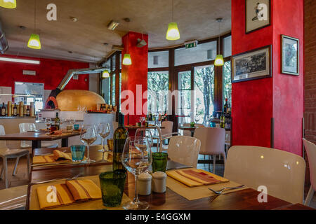 Restaurant SELVA DELLE TORRI à San Gimignano, Toscane, Italie Banque D'Images