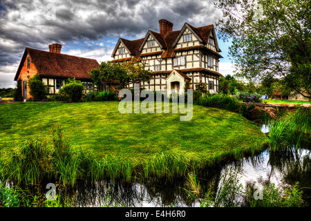 16ème siècle PIGEONNIER À MOAT FARM dormston UK Angleterre Worcestershire façade extérieure house home, grade 2* à douves énumérés farmhouse Banque D'Images