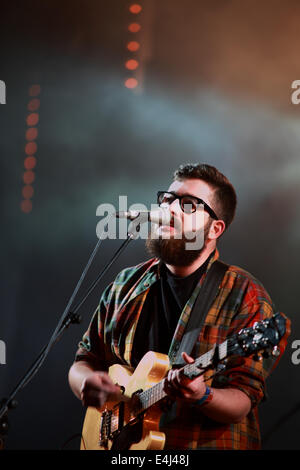 Balado, UK. 12 juillet, 2014. Effectuer François Olivier-martin Balado, Kinross, Scotland, UK. 12 juillet, 2014. T dans le parc Music Festival Samedi 12 juillet Crédit : Loraine Ross/Alamy Live News Banque D'Images