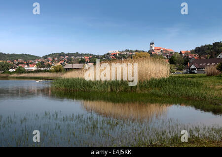 Le petit village de Tihany au Lac Balaton, Hongrie Banque D'Images