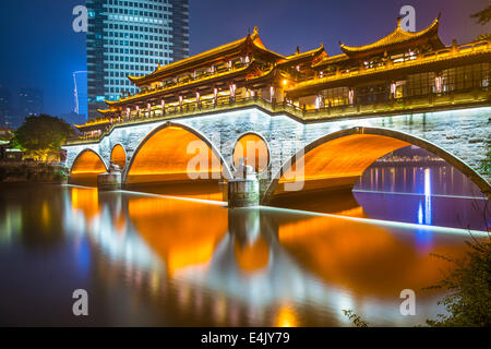 Chengdu, Sichuan, Chine à Pont Anshun. Banque D'Images