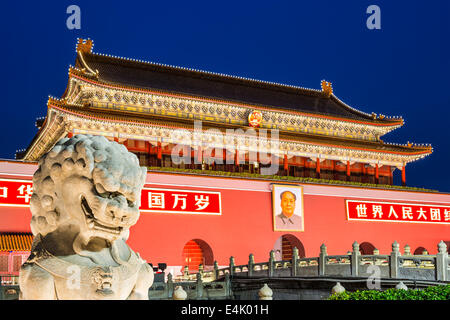 La porte de la place Tiananmen à Pékin, en Chine. Banque D'Images