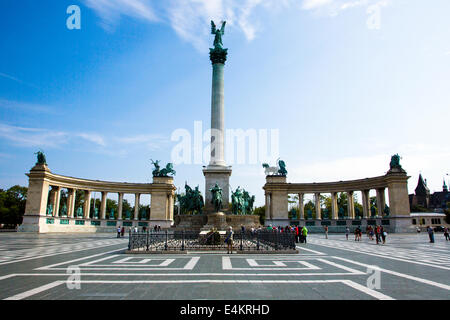 L'Europe de l'Est, Hongrie, Budapest, Place des Héros Banque D'Images