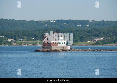 Maine, Rockland, Penobscot Bay. Rockland Breakwater Light historique, ch. 1902. Banque D'Images