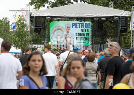 Prostejov, République tchèque. 14 juillet, 2014. Le double vainqueur de Wimbledon Petra Kvitova la République tchèque (pas sur la photo) participe à une conférence de presse à Fulnek, son lieu de naissance, la République tchèque, le 13 juillet 2014. Photo : CTK/Alamy Live News Banque D'Images