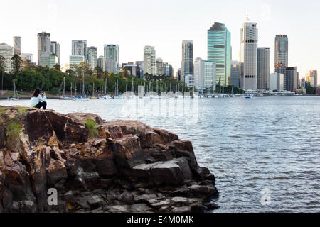 Brisbane Australie, Kangaroo point Cliffs, Count White Park, quartier des affaires de Brisbane River, horizon de la ville, gratte-ciel, bâtiments, AU140315125 Banque D'Images