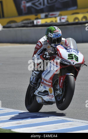 Monterey, Californie, USA. Le 13 juillet, 2014. Althea Racing Niccolò Canepa rider' de l'Italie (# 59) participe à la Race 1 lors de la ronde 9 de la FIM Superbike World Championship tour à Laguna Seca où Marco Milandri (# 33) gagne. © Scott Beley/ZUMA/ZUMAPRESS.com/Alamy fil Live News Banque D'Images