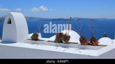 Balcon à Santorin, Grèce Banque D'Images