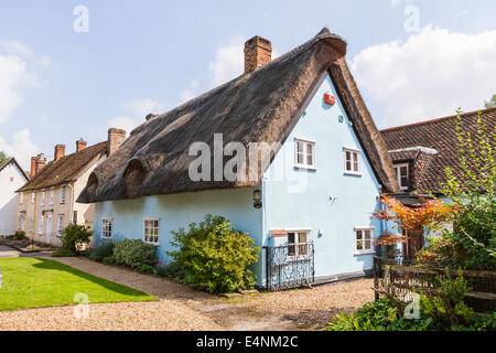 Chaumière en Hertfordshire village, UK Banque D'Images