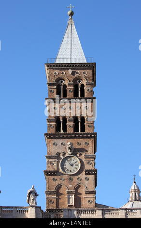 Beffroi de la Basilique Sainte Marie Majeure à Rome, Italie Banque D'Images