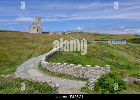 St Helen's Church et le village sur l'île de Lundy, Devon Banque D'Images