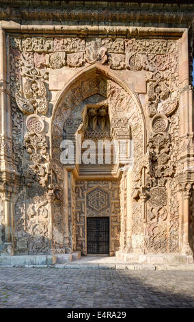 Portail d'entrée, ou grande mosquée de Divriği Divrik, Anatolie, Turquie Banque D'Images