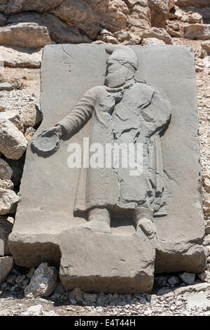 Orthostat de Persian ancêtre du Roi Antiochus, terrasse ouest, le Nemrut ou Nemrud Dagh, Anatolie, Turquie Banque D'Images