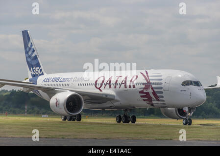 Airbus A350 XWB, Qatar Airways au Farnborough Airshow 2014 Banque D'Images