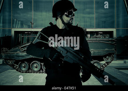 Réservoir, la défense de la création, à la protection d'un complexe d'affaires Banque D'Images