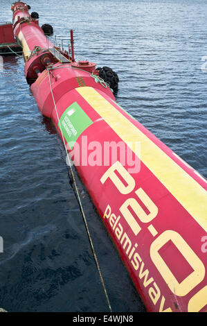 dh Pelamis P2 convertisseur d'énergie WAVE POWER Royaume-Uni ECOSSE Orkney énergies renouvelables emec vert scottish marine ecosse mer Banque D'Images