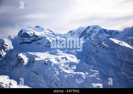 Beau paysage d'hiver Banque D'Images