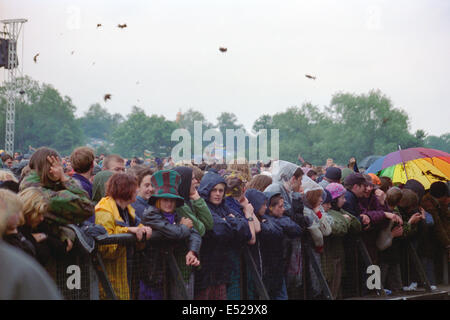 La projection de boue, pyramide, Glastonbury Festival 1997. Banque D'Images