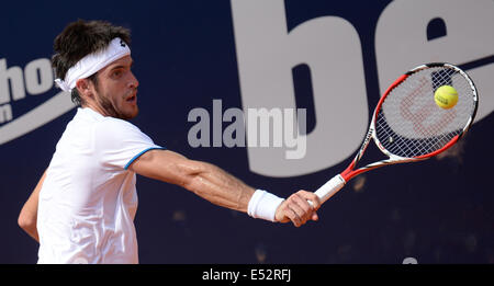 Hambourg, Allemagne. 18 juillet, 2014. Leonardo Mayer Argentine lors de la finale du tournoi ATP de la Serbie contre Lajovic à Hambourg, Allemagne, 18 juillet 2014. Photo : Daniel Reinhardt/dpa/Alamy Live News Banque D'Images