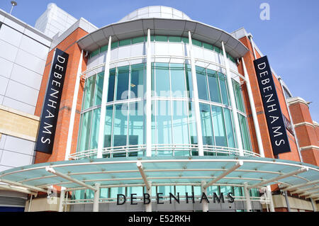 Riverside entrée de Debenhams, de l'Oracle, Reading, Berkshire, Angleterre, Royaume-Uni Banque D'Images