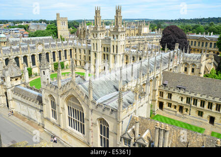 All Souls College de l'Université de l'église St.Marie la Vierge, Oxford, Oxfordshire, Angleterre, Royaume-Uni Banque D'Images